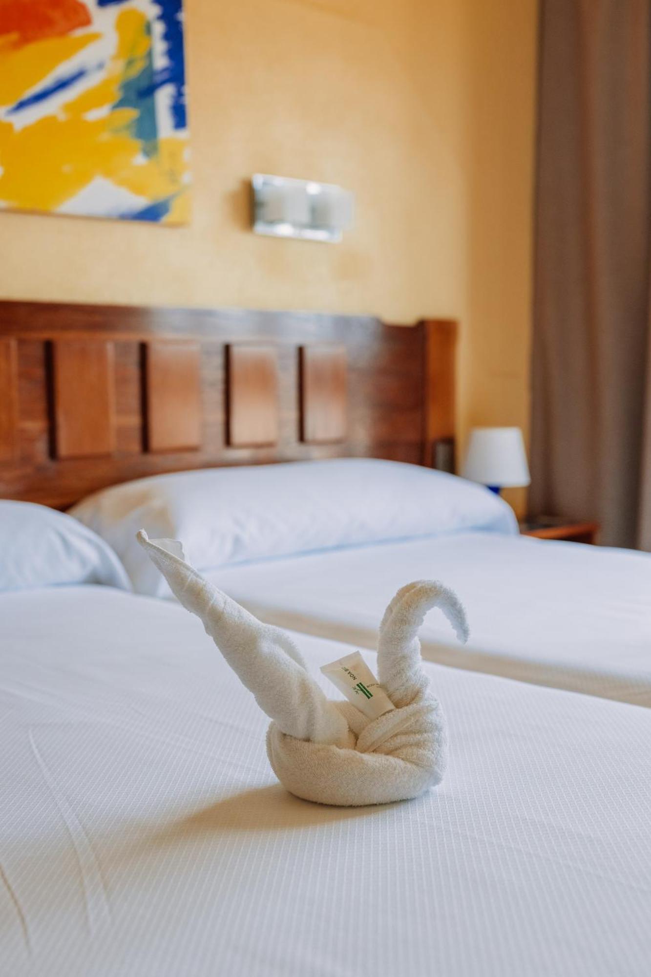 Hotel Apartamentos Londres La Manga Экстерьер фото
