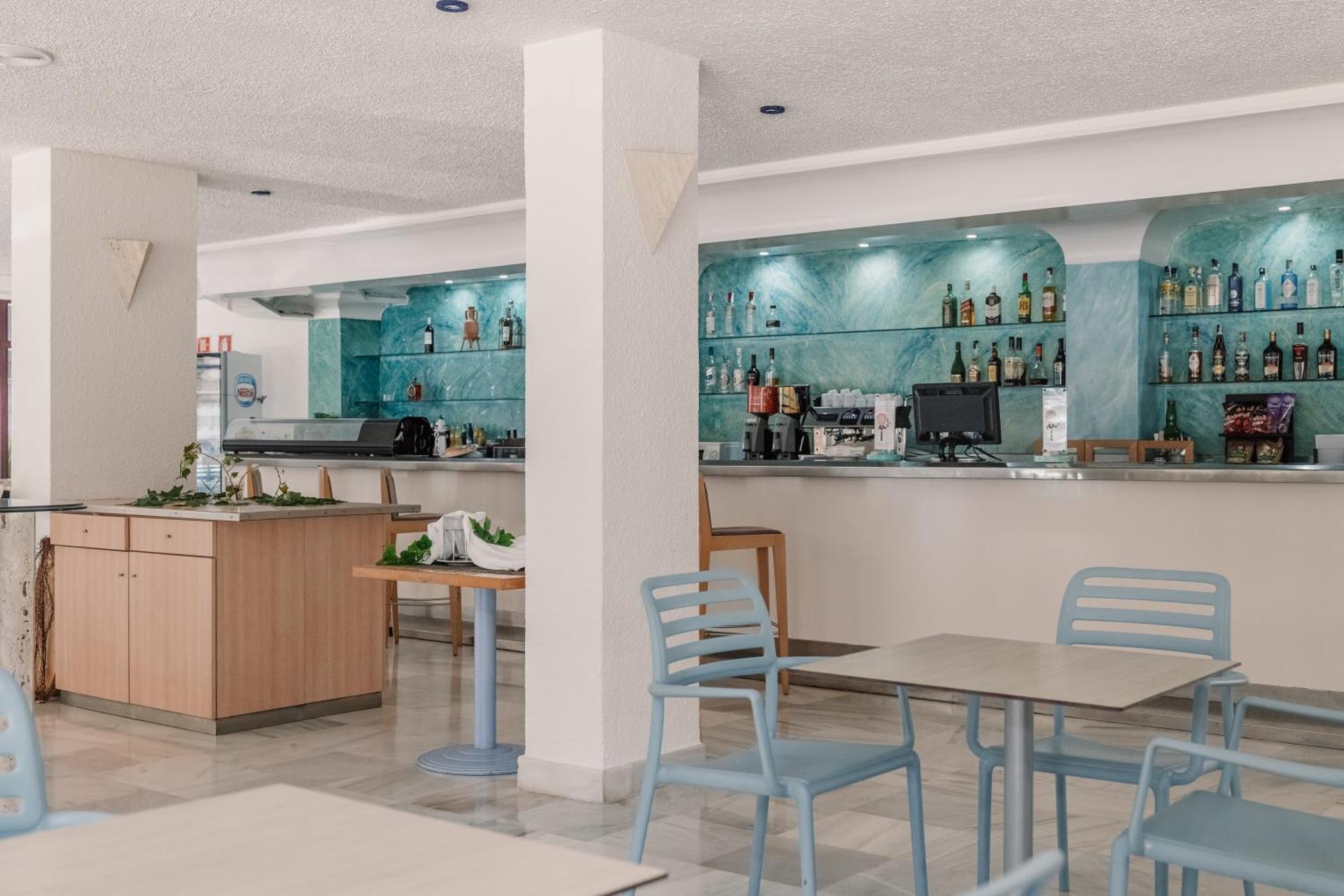 Hotel Apartamentos Londres La Manga Экстерьер фото