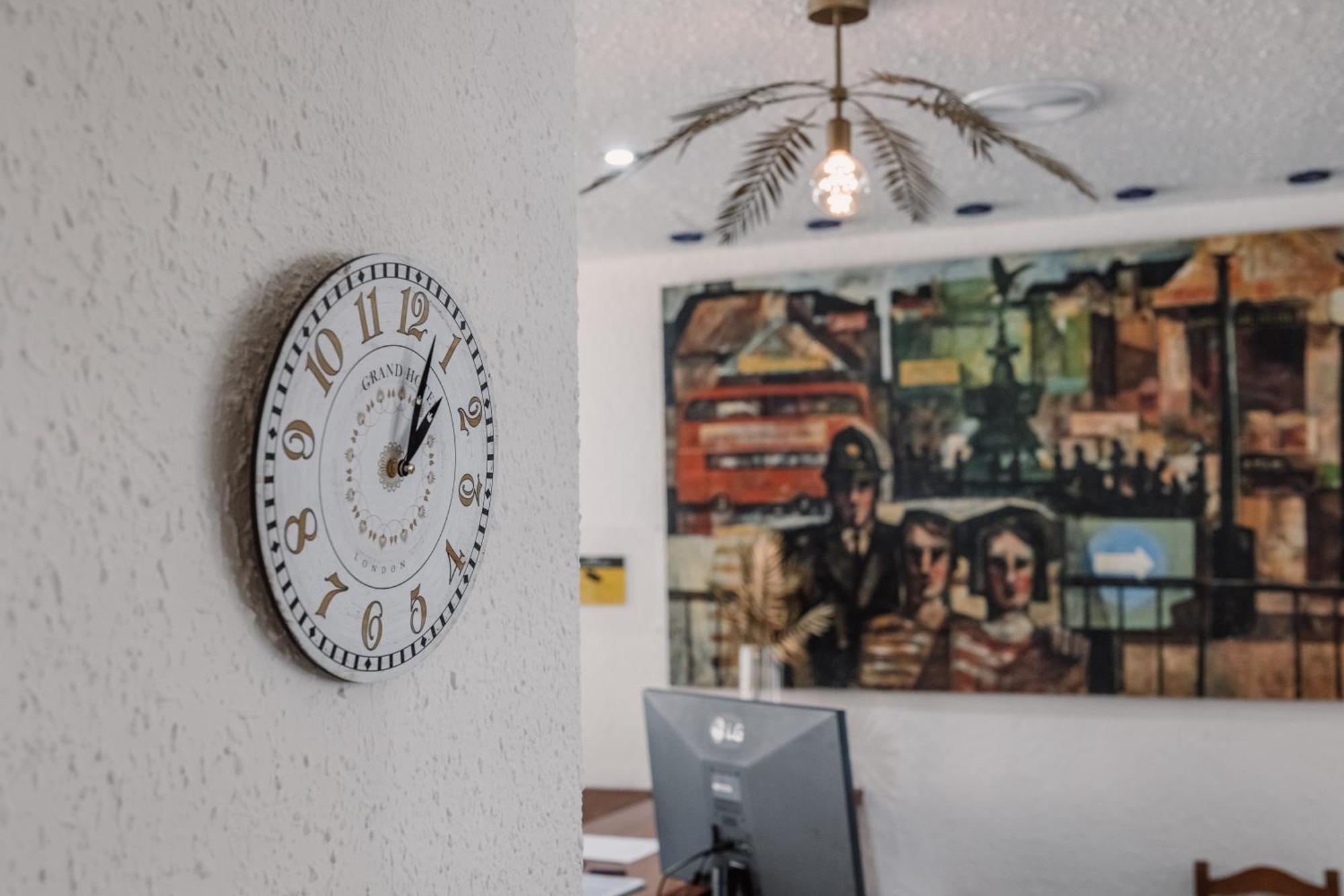 Hotel Apartamentos Londres La Manga Экстерьер фото